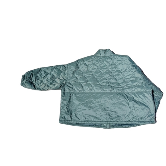 4X - Old Navy | Packable Oversized Water-Resistant Quilted Jacket - Picture 3 of 5